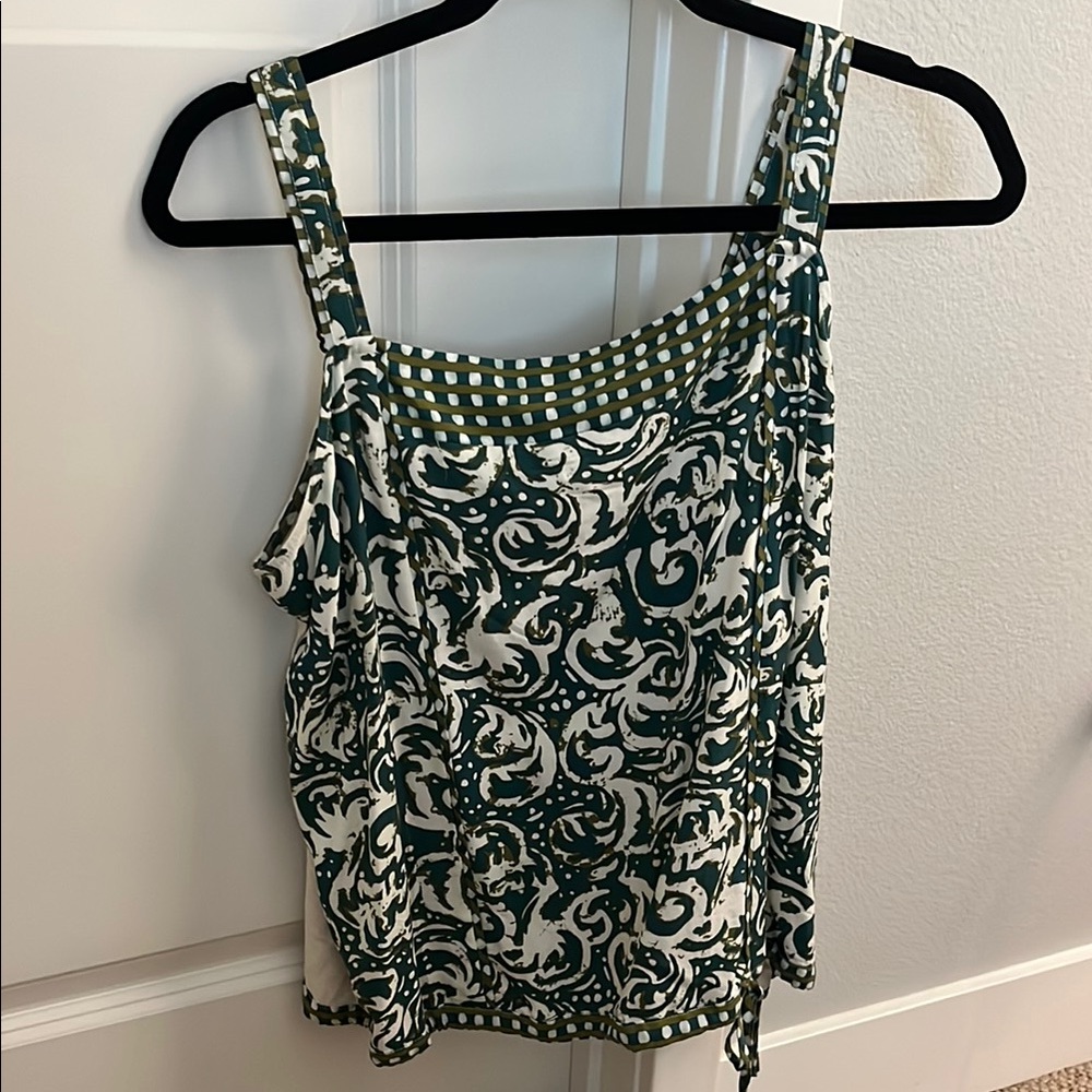ANTHROPOLOGIE: Tiny Green & White Sleeveless Top